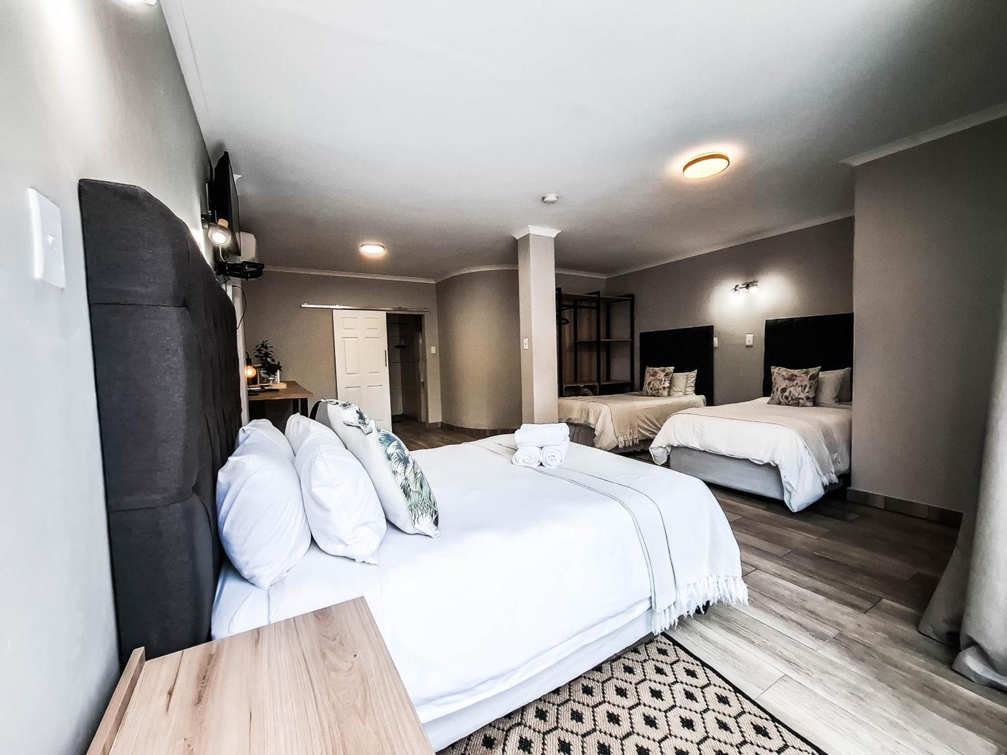 B at Home Guest House Piet Retief Extérieur photo