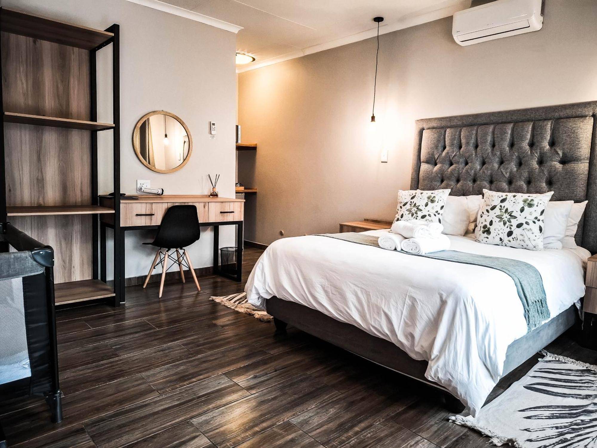 B at Home Guest House Piet Retief Extérieur photo