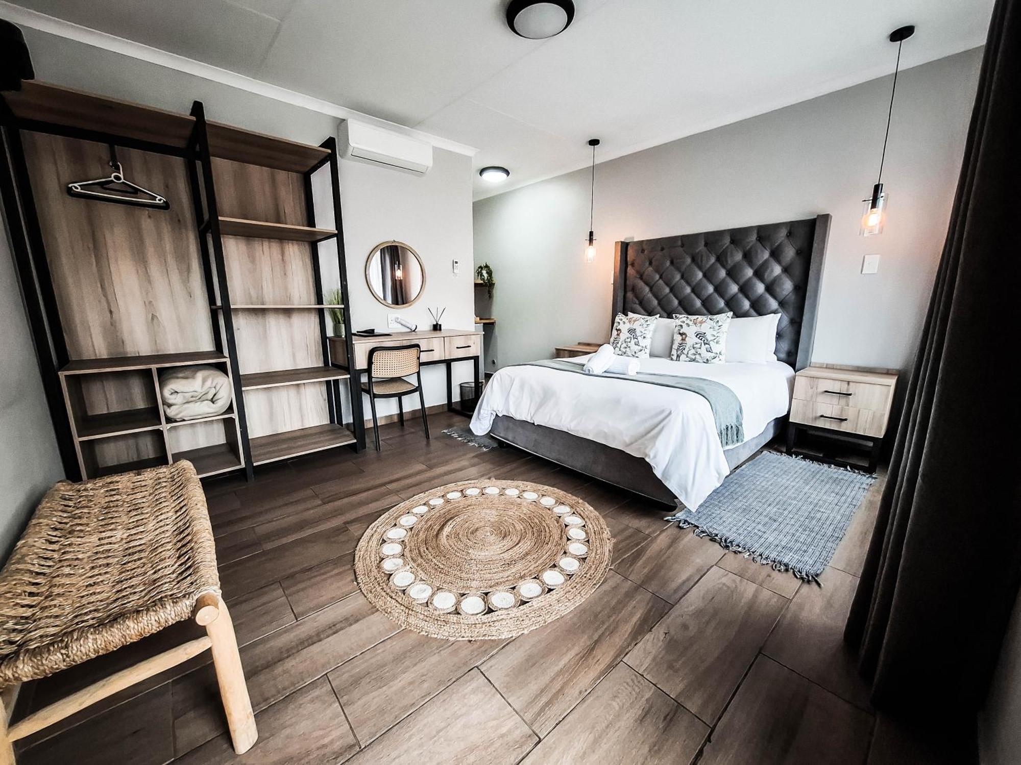 B at Home Guest House Piet Retief Extérieur photo