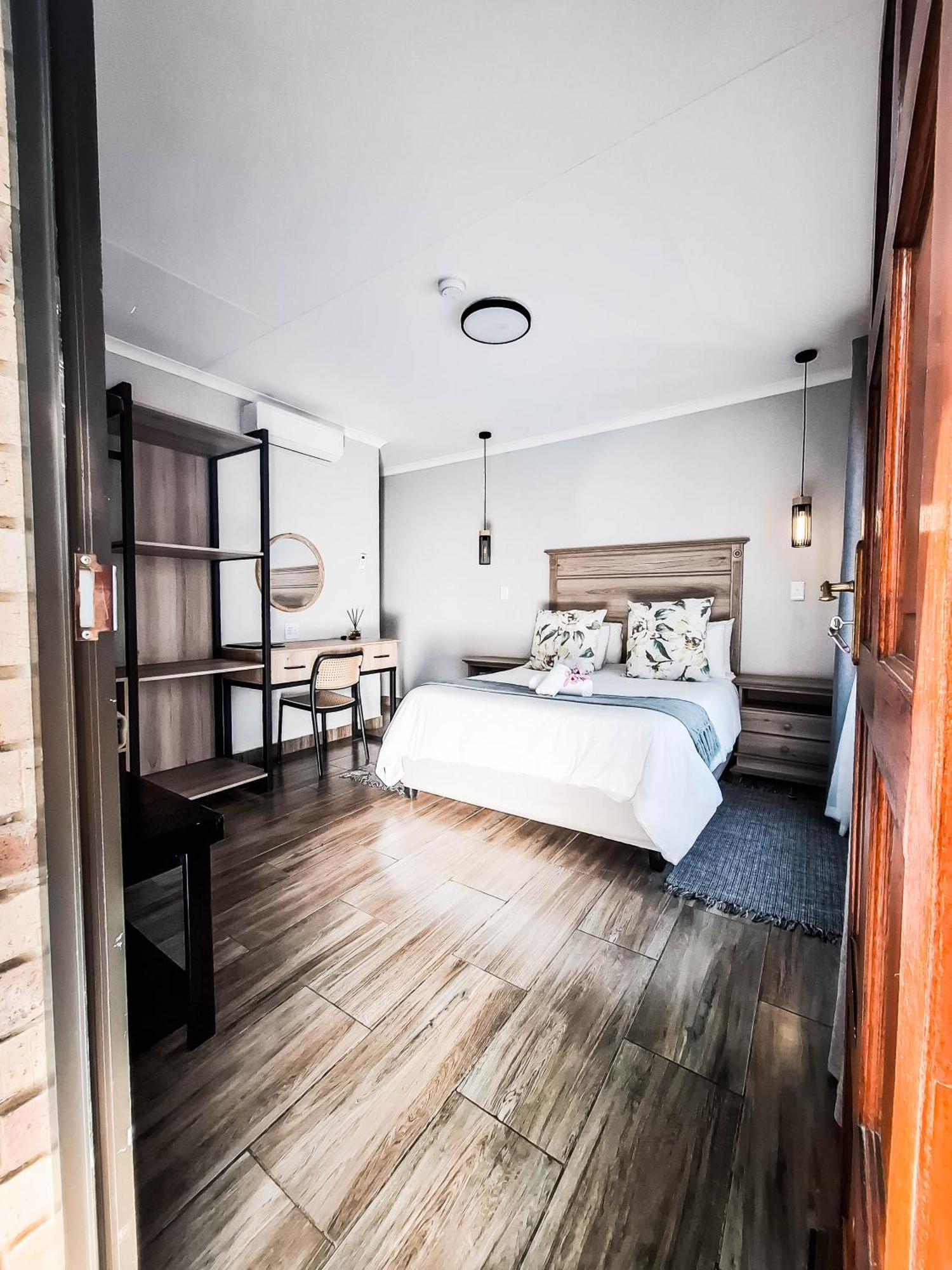 B at Home Guest House Piet Retief Extérieur photo
